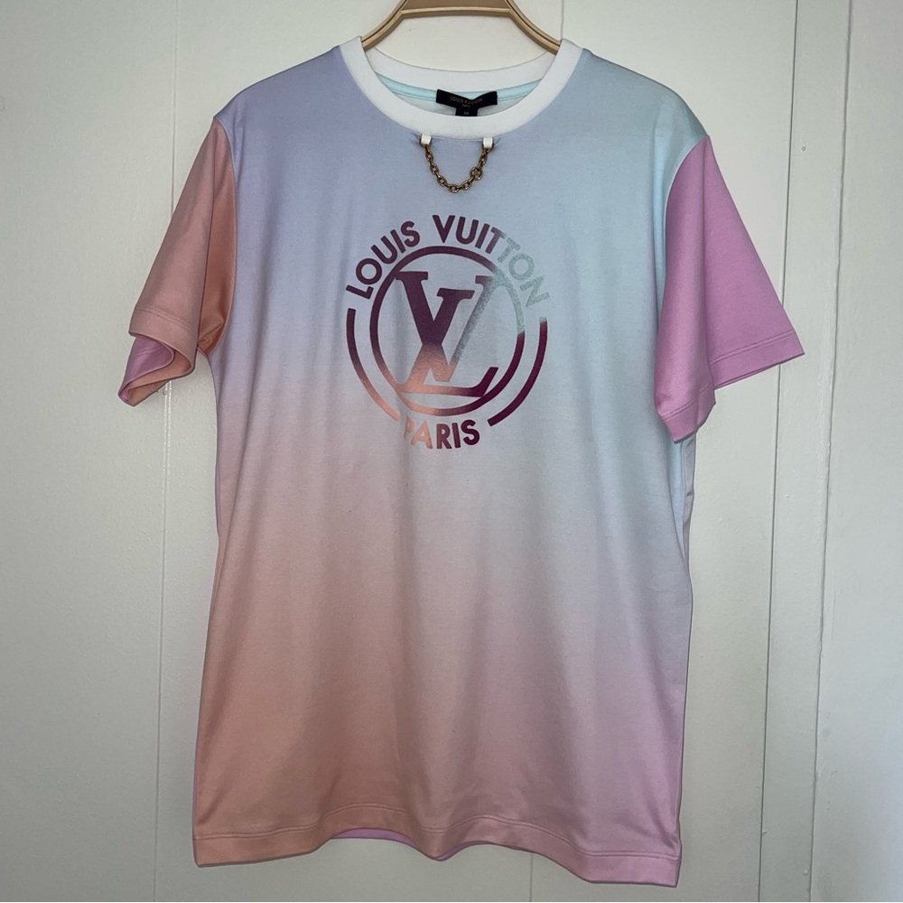 Louis Vuitton Collar Chain Tee